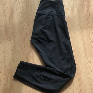 Size 8 Lululemon Leggings EUC
